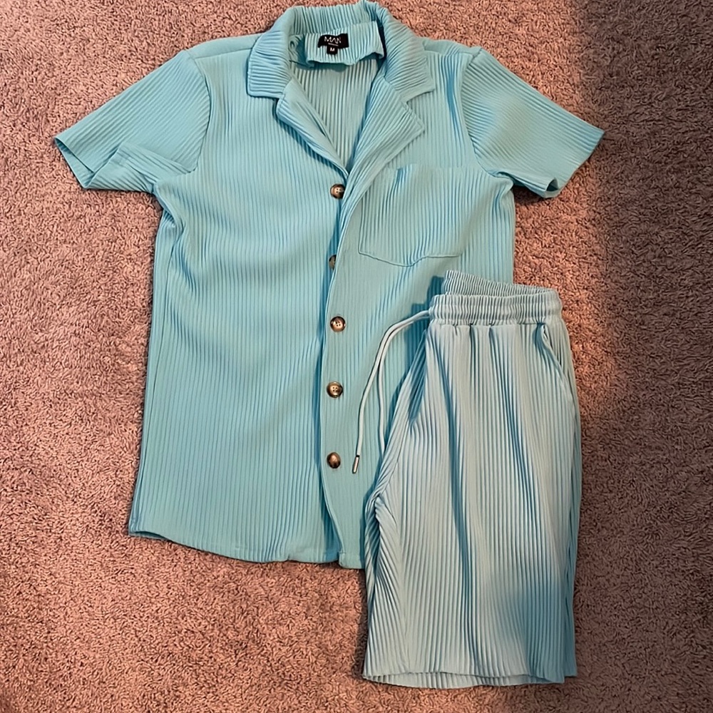 Mens Pleated 2 Piece short set
